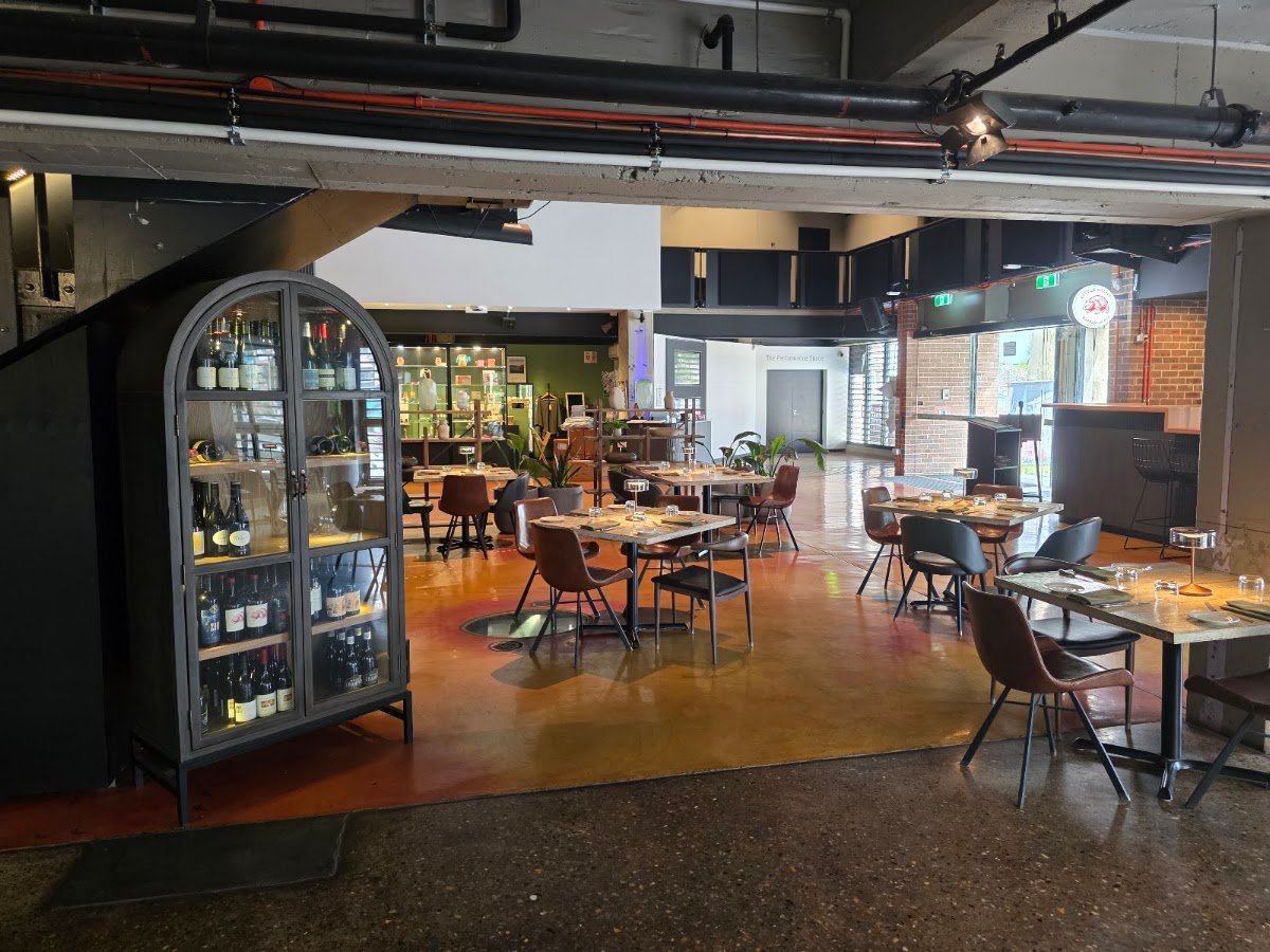 Bellbird Dining and Bar — restaurant in Casula, Sydney