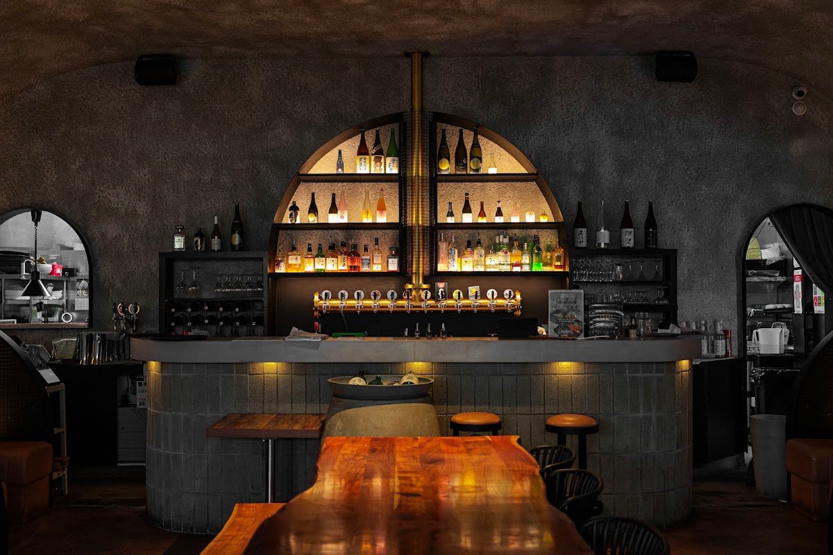 Izakaya Haiiro — Japanese restaurant in Hawthorne, Brisbane