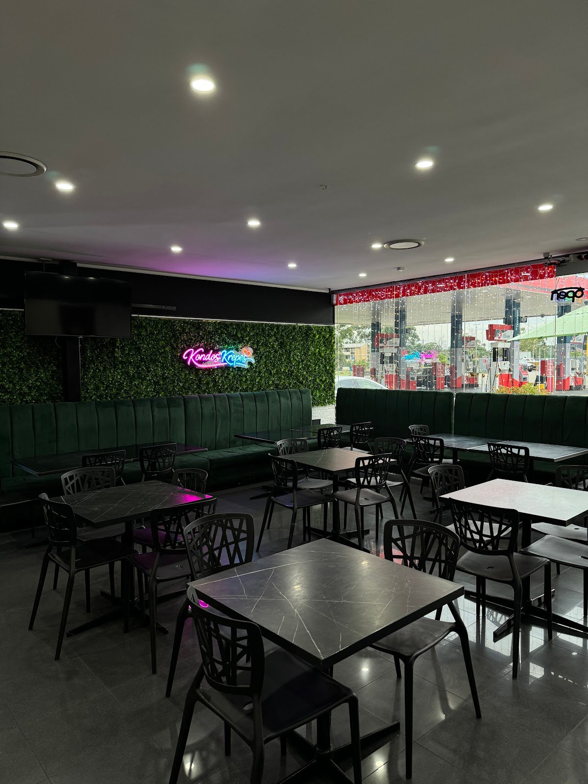 Kondos'Krepes — restaurant in Prestons, Sydney