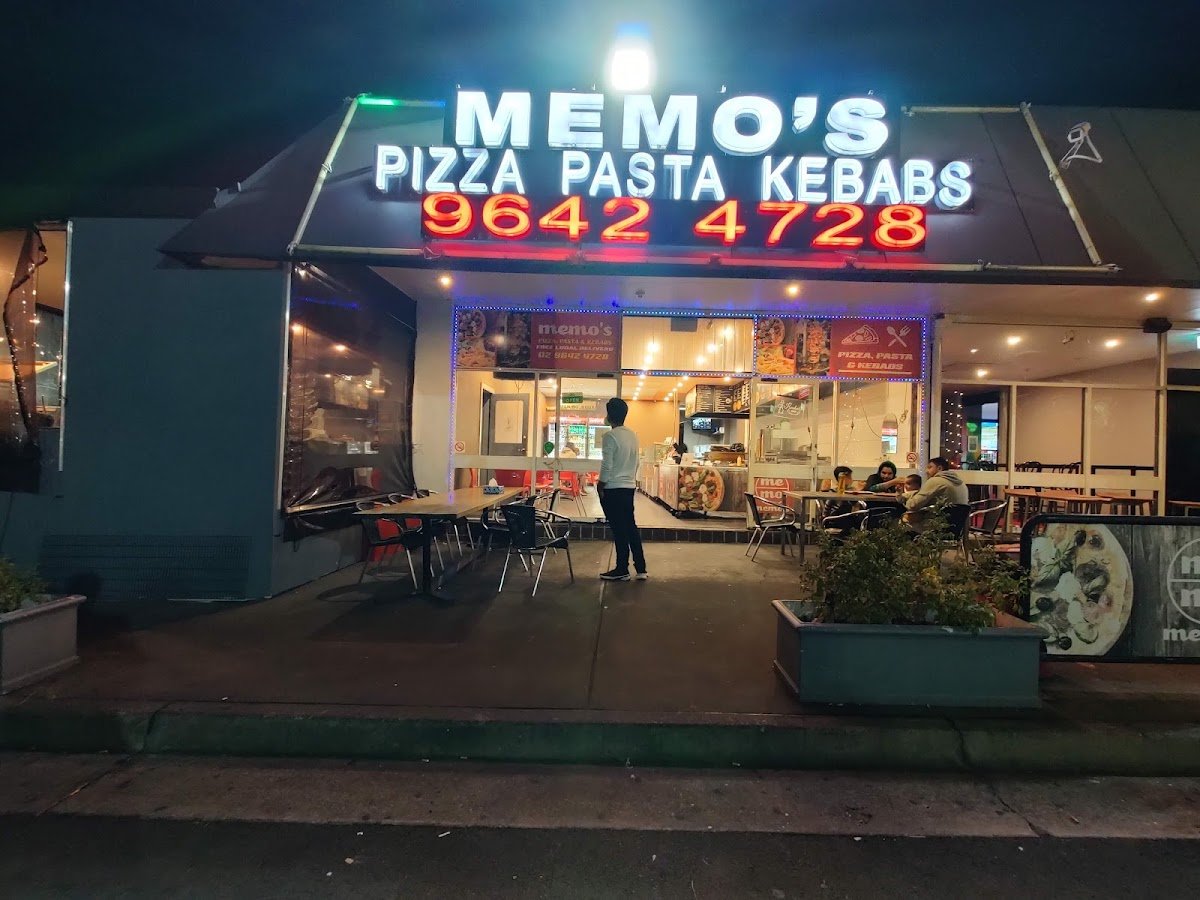 Memo's Pizza and Kebab — restaurant in Greenacre, Sydney