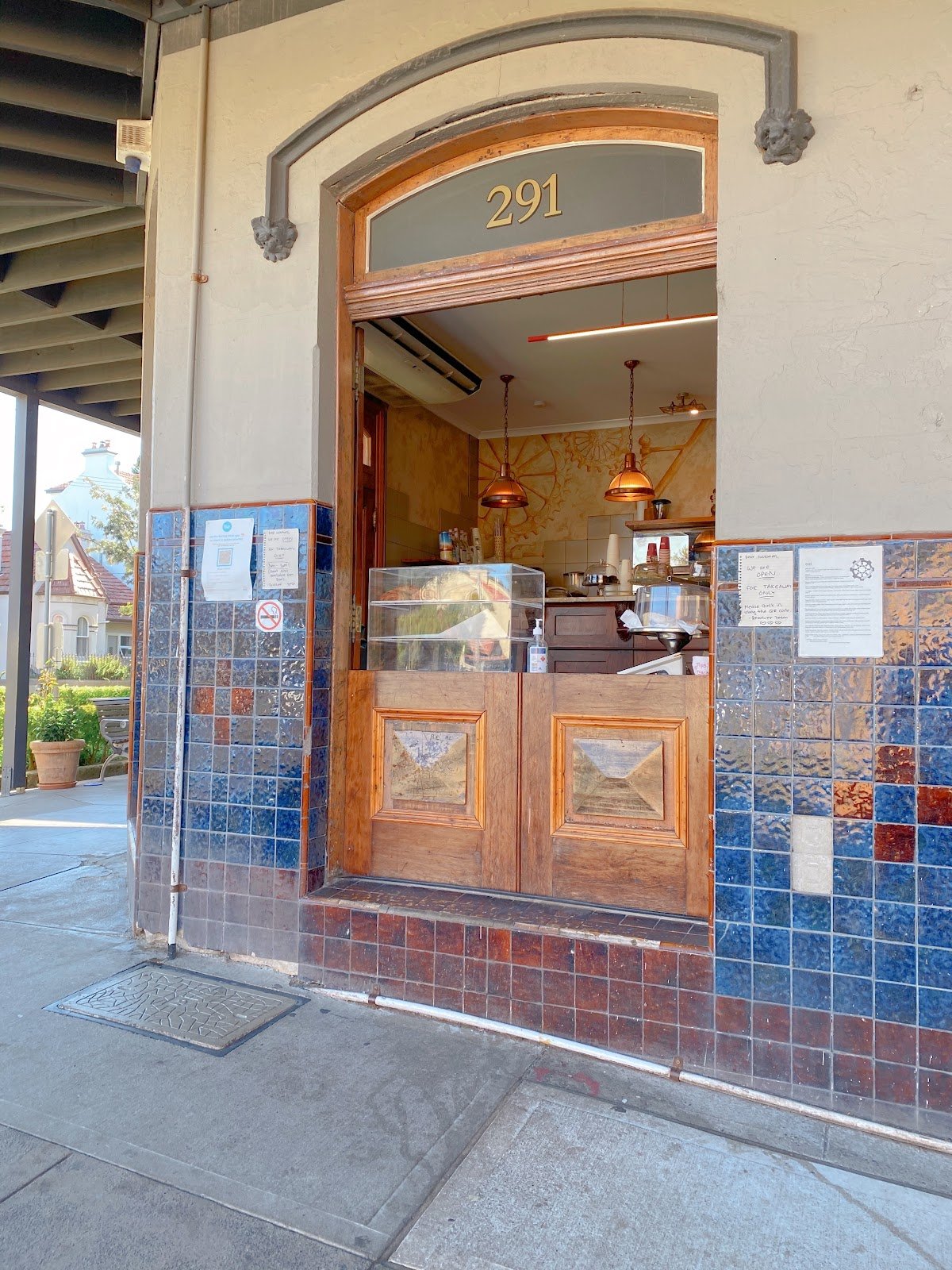 Revolver Cafe — restaurant in Annandale, Sydney