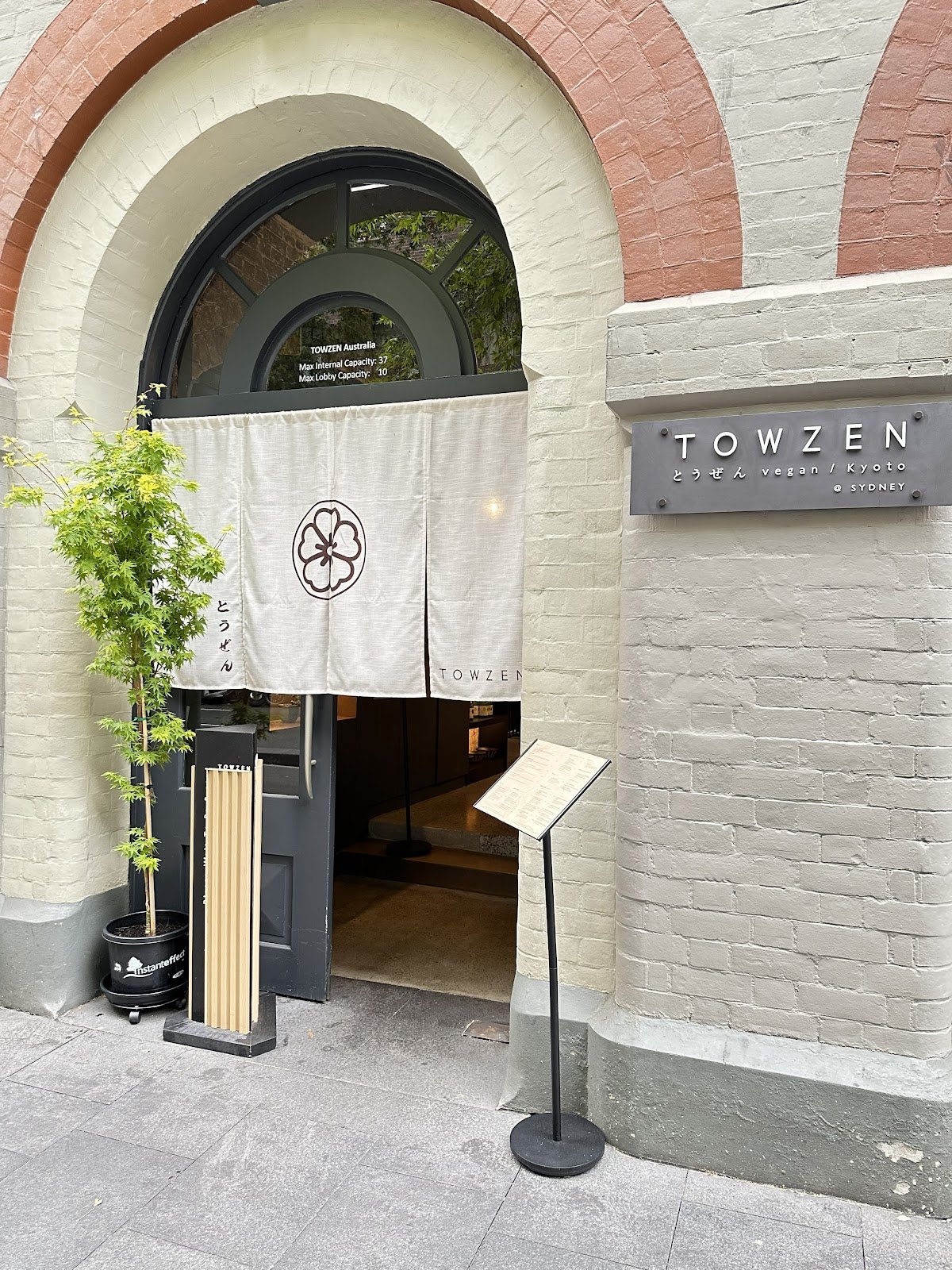 Towzen Sydney — Vegetarian restaurant in Sydney CBD, Sydney